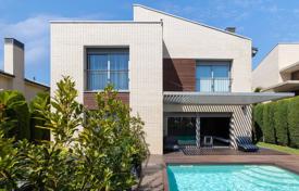 6غرفة خانه  386 متر مربع Vilassar de Dalt, اسپانیا. 1,320,000 €