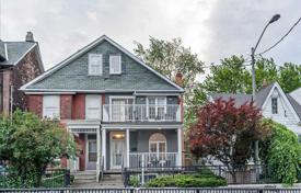  دو خانه بهم متصل – Brock Avenue, Old Toronto, تورنتو,  انتاریو,   کانادا. C$1,735,000