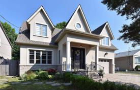 خانه  – Etobicoke, تورنتو, انتاریو,  کانادا. C$1,874,000