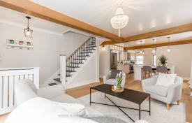 7غرفة خانه  Etobicoke, کانادا. C$1,294,000