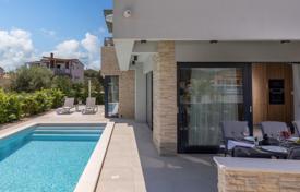 4غرفة خانه  345 متر مربع Zadar County, کرواسی. 1,400,000 €