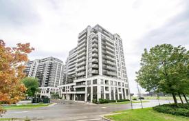 آپارتمان  – نورث یورک, تورنتو, انتاریو,  کانادا. C$706,000