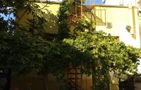 دو خانه بهم چسبیده – Palaio Faliro, آتیکا, یونان. 325,000 €