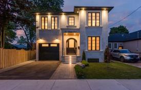 خانه  – Etobicoke, تورنتو, انتاریو,  کانادا. C$2,264,000
