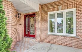 11غرفة خانه  اسکاربرو، تورنتو, کانادا. C$1,787,000