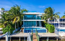 ویلا  – سواحل میامی, فلوریدا, ایالات متحده آمریکا. $7,900,000