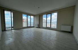 3غرفة آپارتمان  150 متر مربع Kartal, ترکیه. $231,000
