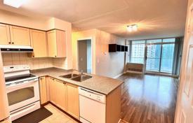 1غرفة آپارتمان  Yonge Street, کانادا. C$764,000