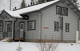 دو خانه بهم چسبیده – Nilsiä, North-Savo, فنلاند. 1,740 € هفته ای