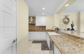 آپارتمان کاندو – Fisher Island Drive, سواحل میامی, فلوریدا,  ایالات متحده آمریکا. $2,795,000