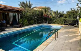 4غرفة دو خانه بهم چسبیده 270 متر مربع نیکوزیا, قبرس. 450,000 €