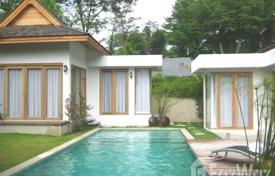 3غرفة خانه  250 متر مربع Mueang Phuket, تایلند. $499,000