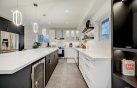 3غرفة خانه  Etobicoke, کانادا. C$1,661,000