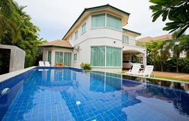 خانه  – پاتایا, Chonburi, تایلند. $3,200 هفته ای