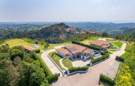 10غرفة ویلا  Cuneo, ایتالیا. 2,400,000 €
