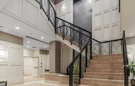 1غرفة آپارتمان  Dundas Street West, کانادا. C$742,000