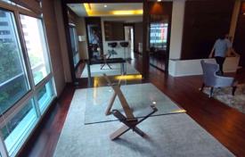 3غرفة شقق في الوحدات السكنية Sathon, تایلند. $2,900 في الأسبوع