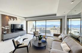 4غرفة آپارتمان  کن, فرانسه. 1,850,000 €