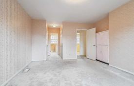 9غرفة خانه  Etobicoke, کانادا. C$2,204,000