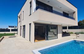 3غرفة خانه  250 متر مربع Banjole (Croatia), کرواسی. 750,000 €