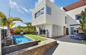 3غرفة ویلا  190 متر مربع Chayofa, اسپانیا. 895,000 €
