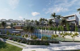New residential complex with apartments and villas Agios Tychonas, قبرس. 616,000 € از
