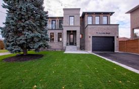 خانه  – York, تورنتو, انتاریو,  کانادا. C$1,788,000