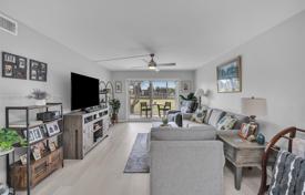 2غرفة شقق في الوحدات السكنية 107 متر مربع Coconut Creek, ایالات متحده آمریکا. $280,000