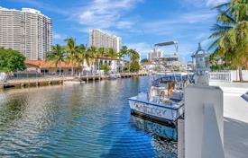 خانه  – North Miami Beach, فلوریدا, ایالات متحده آمریکا. $2,995,000