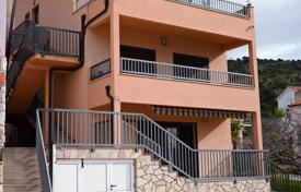 14غرفة خانه  400 متر مربع Sibenik-Knin, کرواسی. 950,000 €
