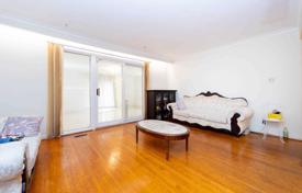 14غرفة خانه  Etobicoke, کانادا. C$1,197,000