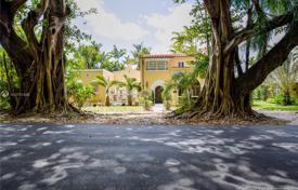 دو خانه بهم چسبیده – Coral Gables, فلوریدا, ایالات متحده آمریکا. 1,205,000 €