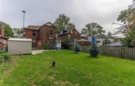 5غرفة خانه  Etobicoke, کانادا. C$1,649,000