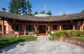 10غرفة ویلا  700 متر مربع Guanzate, ایتالیا. 1,450,000 €