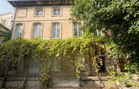 30غرفة ویلا  36 متر مربع Avignon, فرانسه. 1,090,000 €