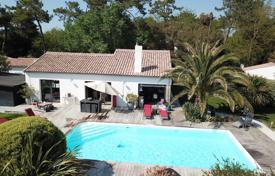 دو خانه بهم چسبیده – Charente-Maritime, نوول-آکیتن, فرانسه. 4,900 € هفته ای