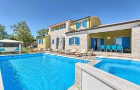 6غرفة خانه  187 متر مربع Istria County, کرواسی. 585,000 €