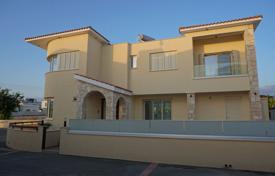 3غرفة دو خانه بهم چسبیده 185 متر مربع Kissonerga, قبرس. 525,000 €