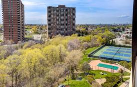 6غرفة آپارتمان  Etobicoke, کانادا. C$766,000