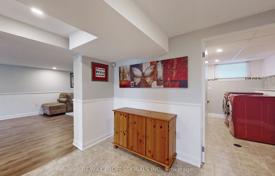 9غرفة خانه  Etobicoke, کانادا. C$1,812,000