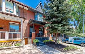  دو خانه بهم متصل – Old Toronto, تورنتو, انتاریو,  کانادا. 1,000,000 €