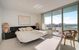 آپارتمان کاندو – سواحل میامی, فلوریدا, ایالات متحده آمریکا. $1,200,000