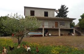  دو خانه بهم متصل – Thessalia Sterea Ellada, یونان. 180,000 €