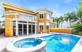 ویلا  – North Atlantic Boulevard, Fort Lauderdale, فلوریدا,  ایالات متحده آمریکا. $2,350,000