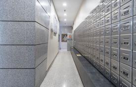 6غرفة آپارتمان  اسکاربرو، تورنتو, کانادا. C$841,000