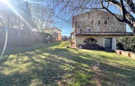 3غرفة آپارتمان  182 متر مربع San Casciano In Val di Pesa, ایتالیا. 525,000 €