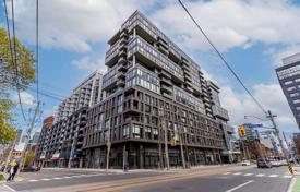 آپارتمان  – Bathurst Street, تورنتو, انتاریو,  کانادا. C$680,000