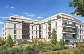 New residential complex with apartments Ile-de-France, فرانسه. 302,000 € از