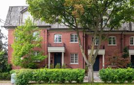  دو خانه بهم متصل – Etobicoke, تورنتو, انتاریو,  کانادا. C$2,507,000