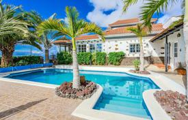 6غرفة ویلا  450 متر مربع Barrio Los Menores, اسپانیا. 1,180,000 €